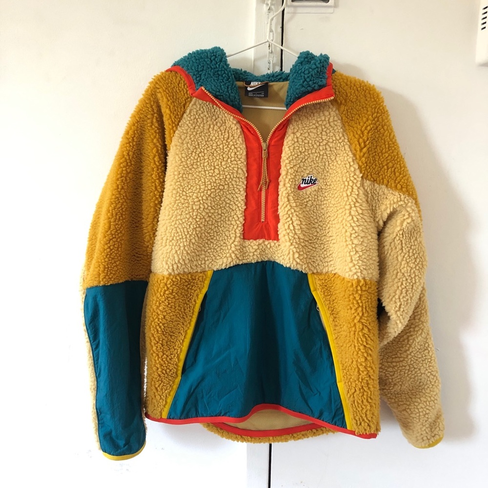 Nike Sherpa Pullover